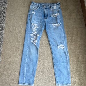American Eagle mom jeans